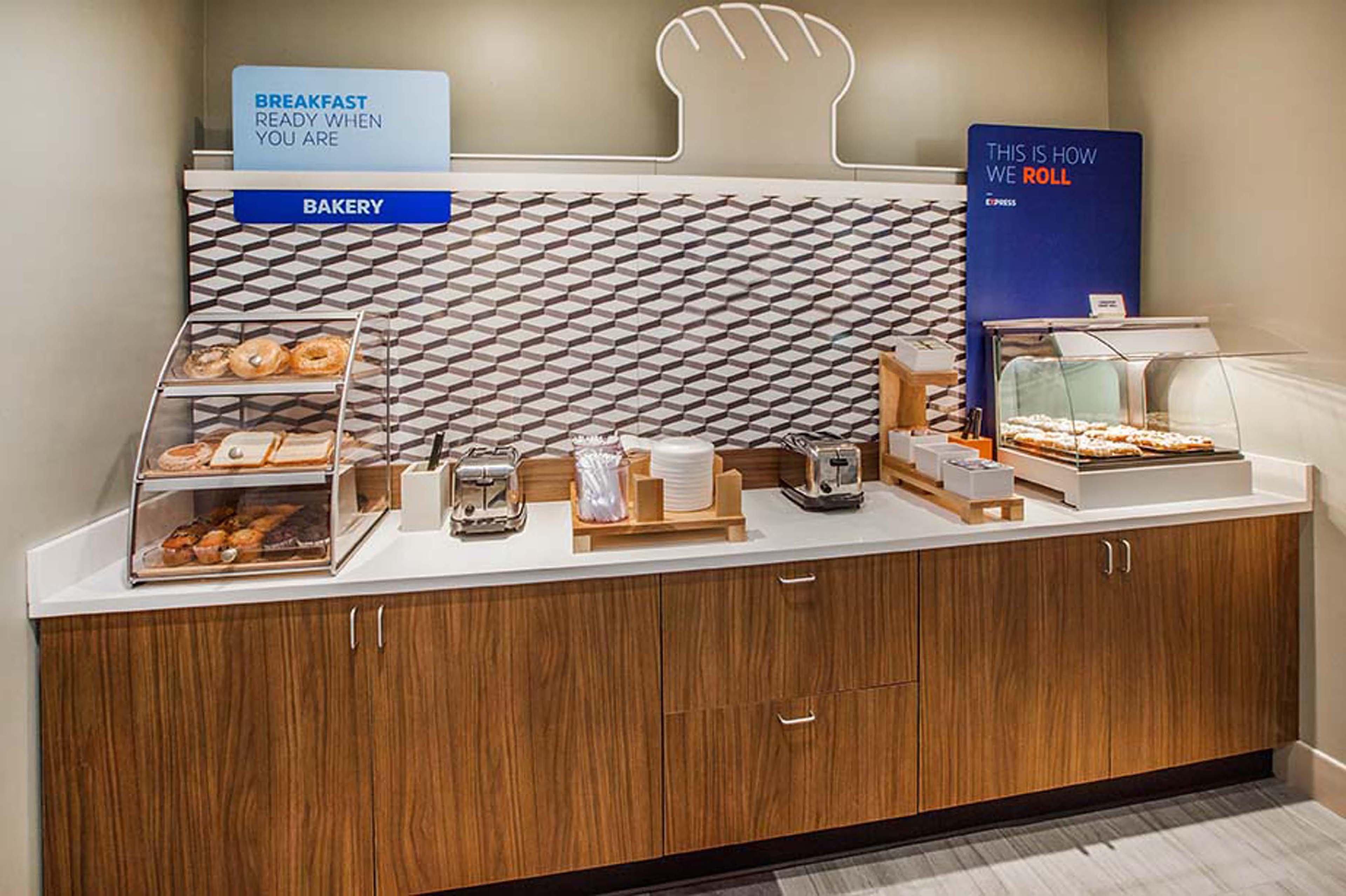 Holiday Inn Express Portland East - Columbia Gorge By Ihg Troutdale Exteriör bild