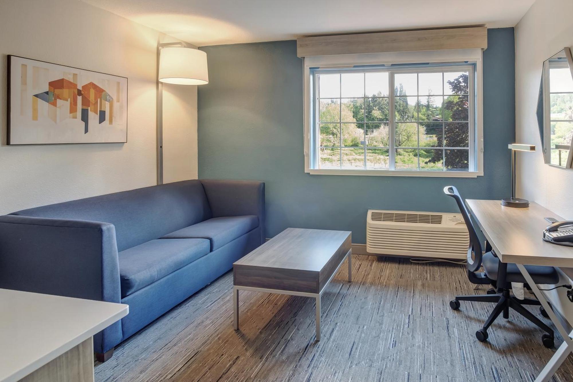 Holiday Inn Express Portland East - Columbia Gorge By Ihg Troutdale Exteriör bild
