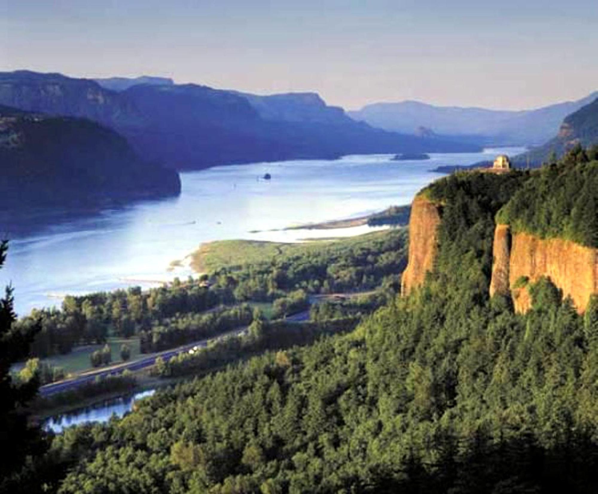 Holiday Inn Express Portland East - Columbia Gorge By Ihg Troutdale Exteriör bild